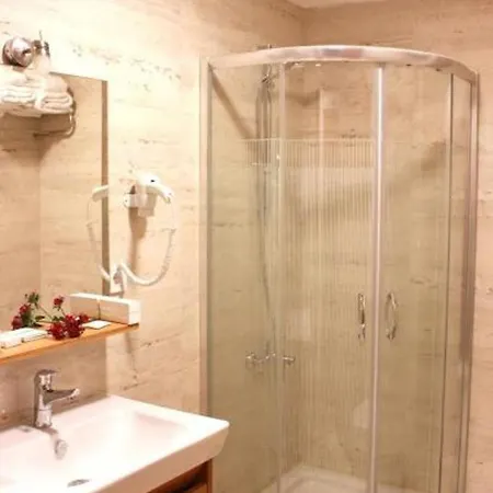 Hotel Imerhan